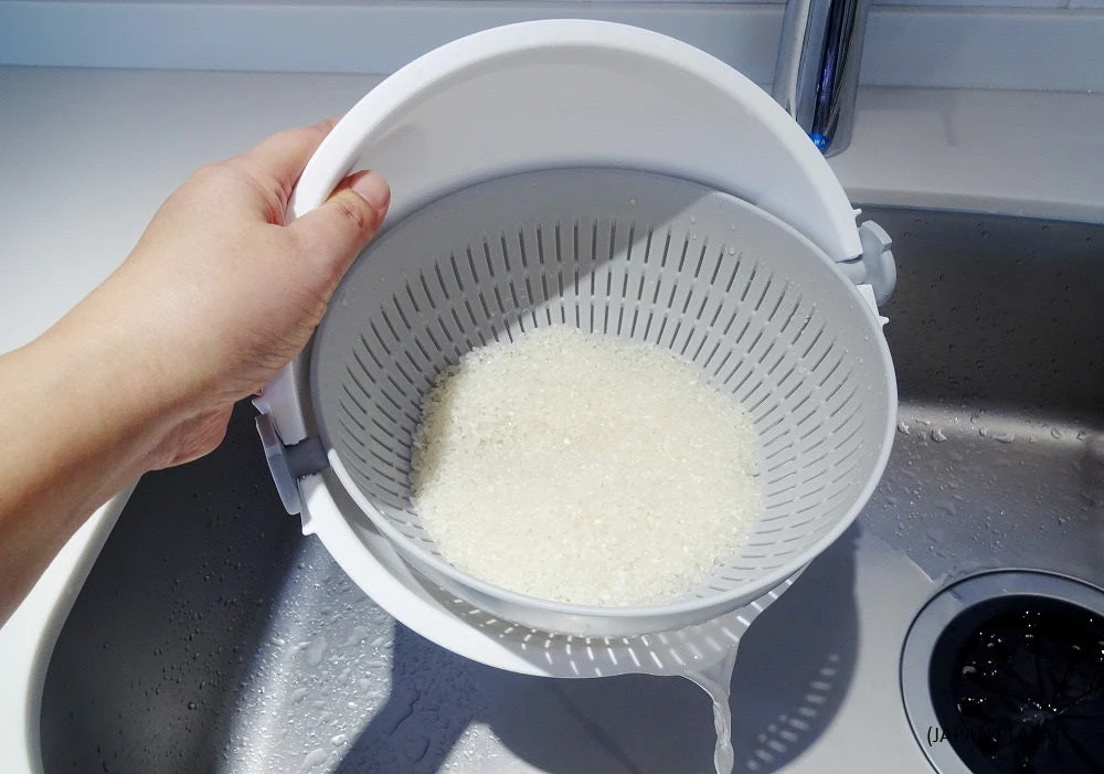 Spin Wheel Colander L Green Color (Made in Japan) - Image 9