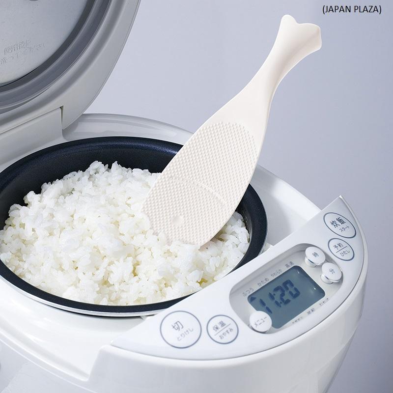Stand Up Rice Scoop w Fish Shape (Made in Japan) - Image 4