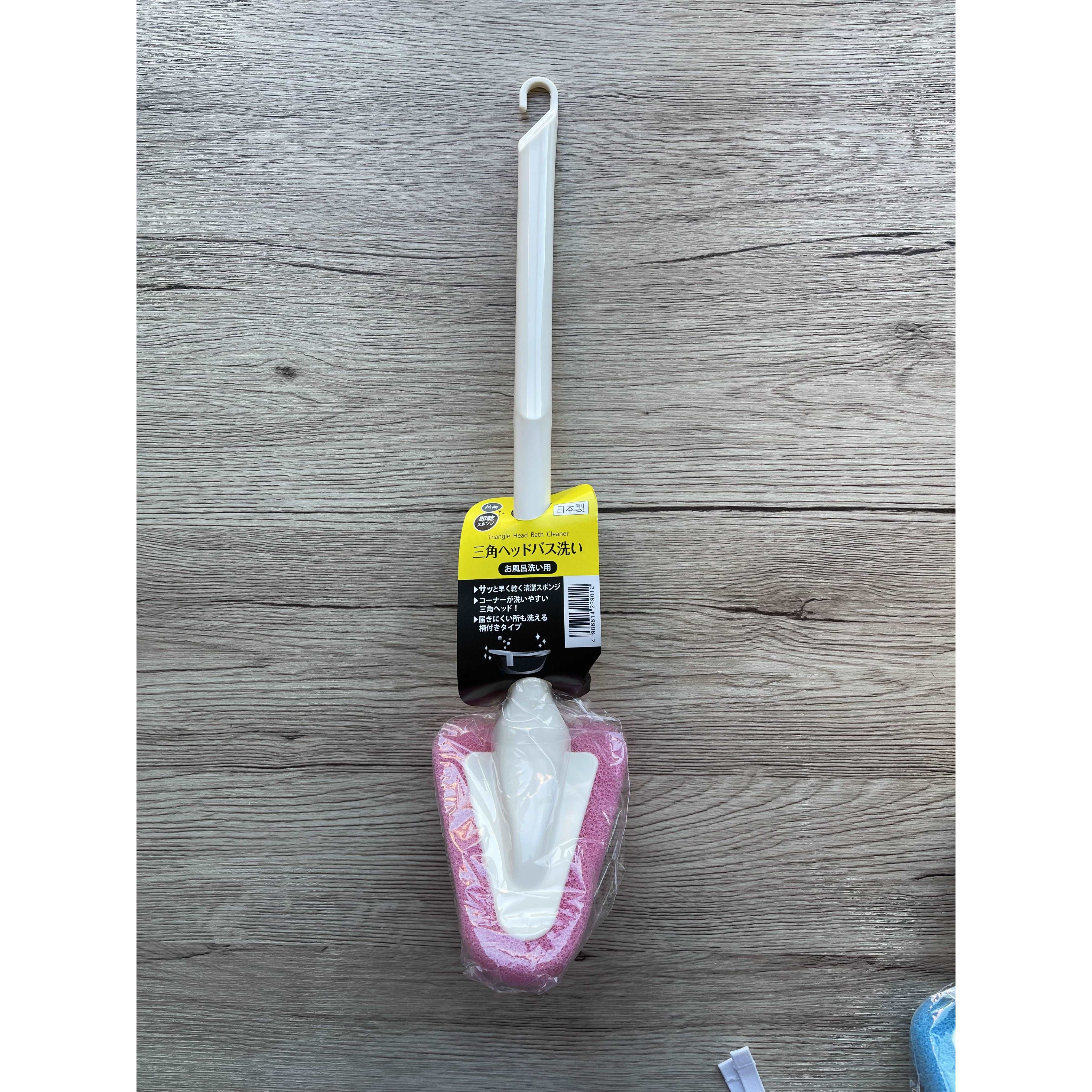 Corner Bath Sponge Triangle Head (Made in Japan) - Image 5