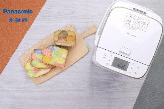 Panasonic 220V SD-PM107 Bread Maker (29 Recipes) - Image 4