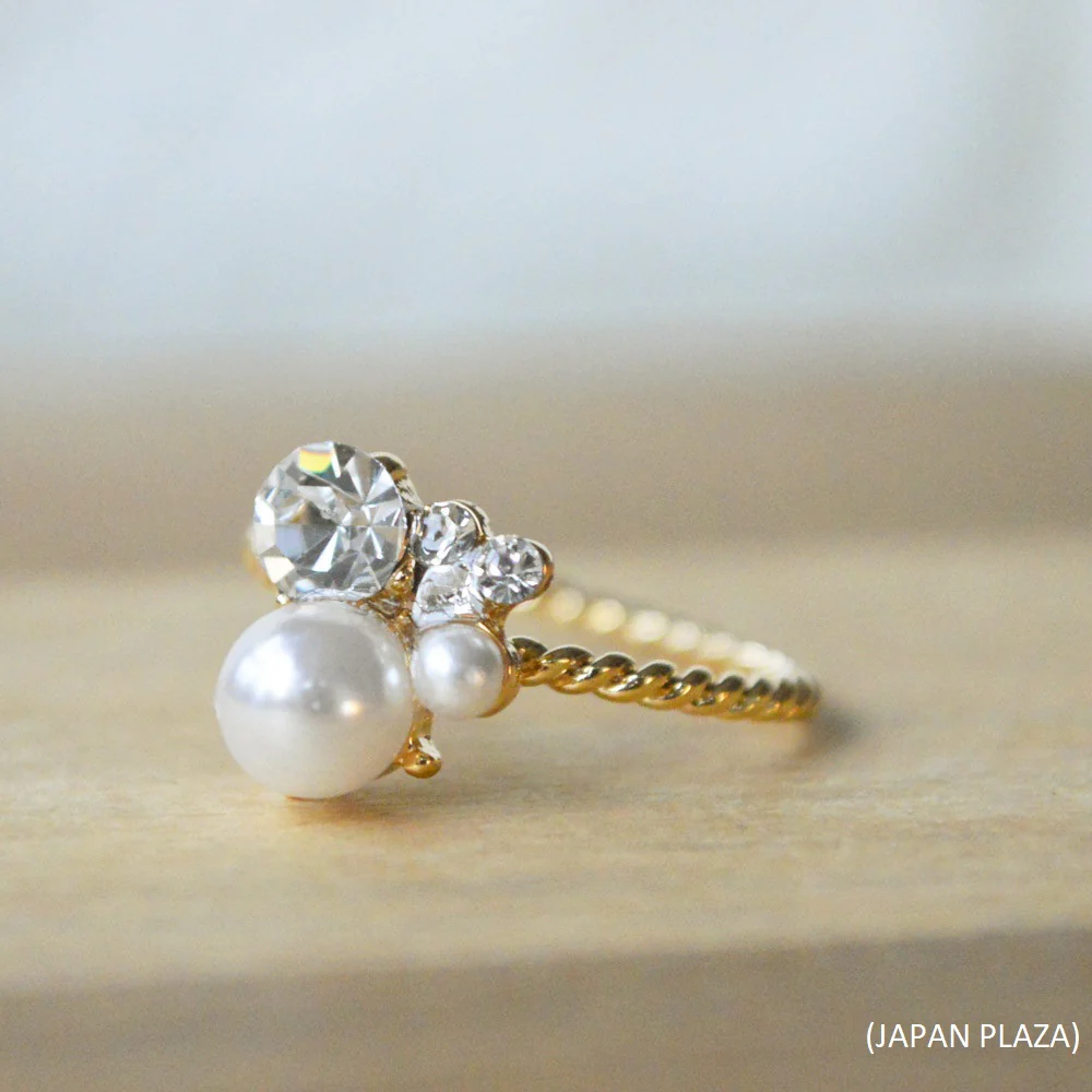 Pearl Crystal Ring with Gold Plating (Made in Korea) - Image 3
