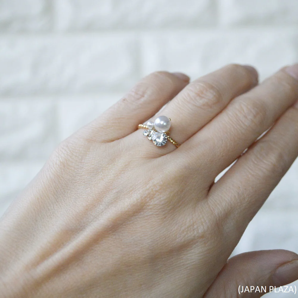 Pearl Crystal Ring with Gold Plating (Made in Korea) - Image 5