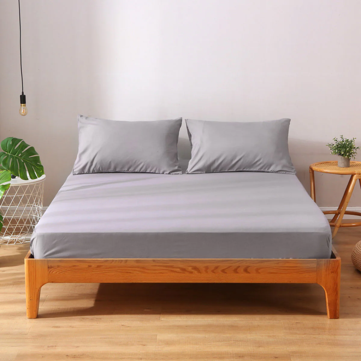 Premium Bedding Set (Fitted Sheet + Duvet Cover + Pillowcases) - Image 4