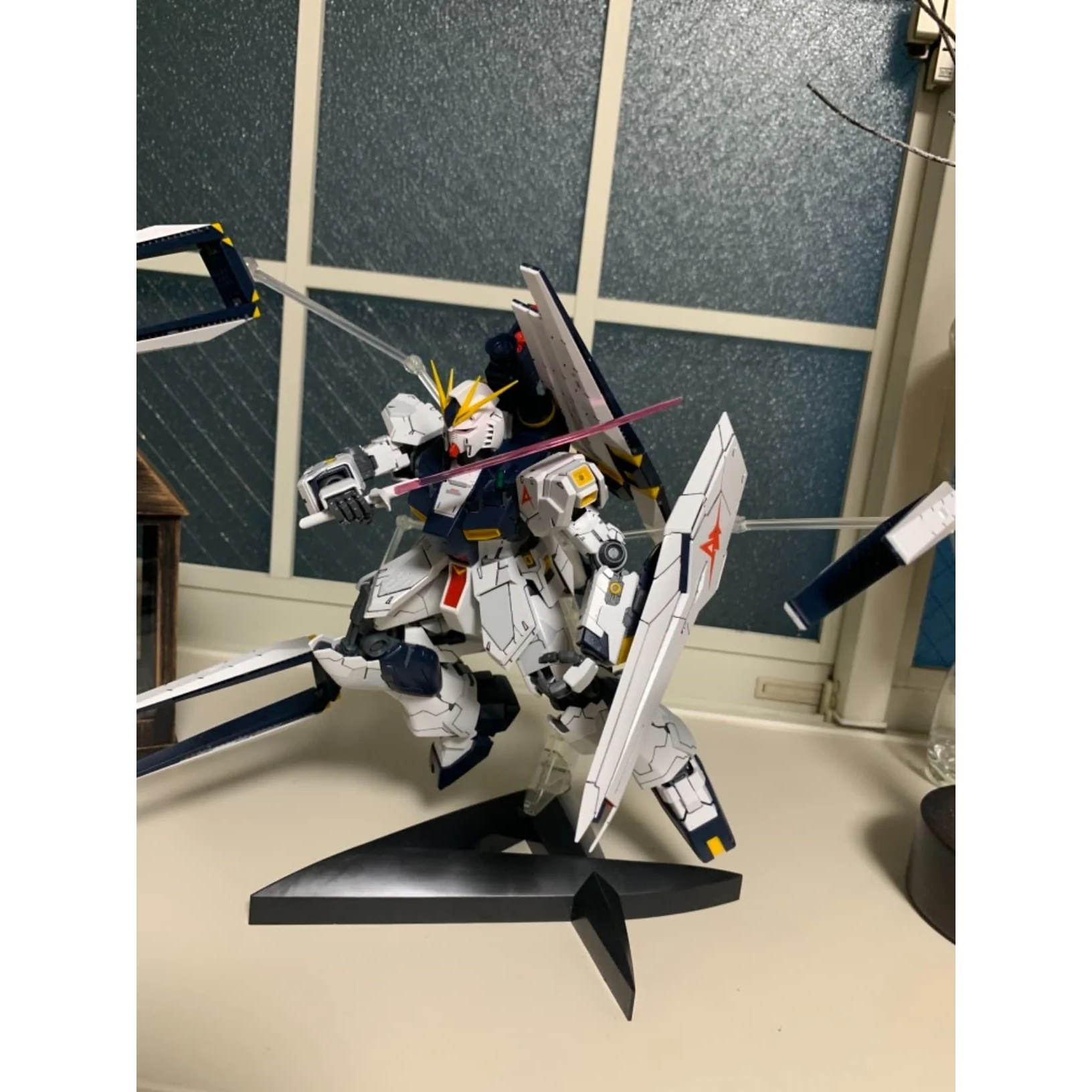 RX-93 V Gundam 1/100 Scale Plastic Model (Made in Japan) - Image 6