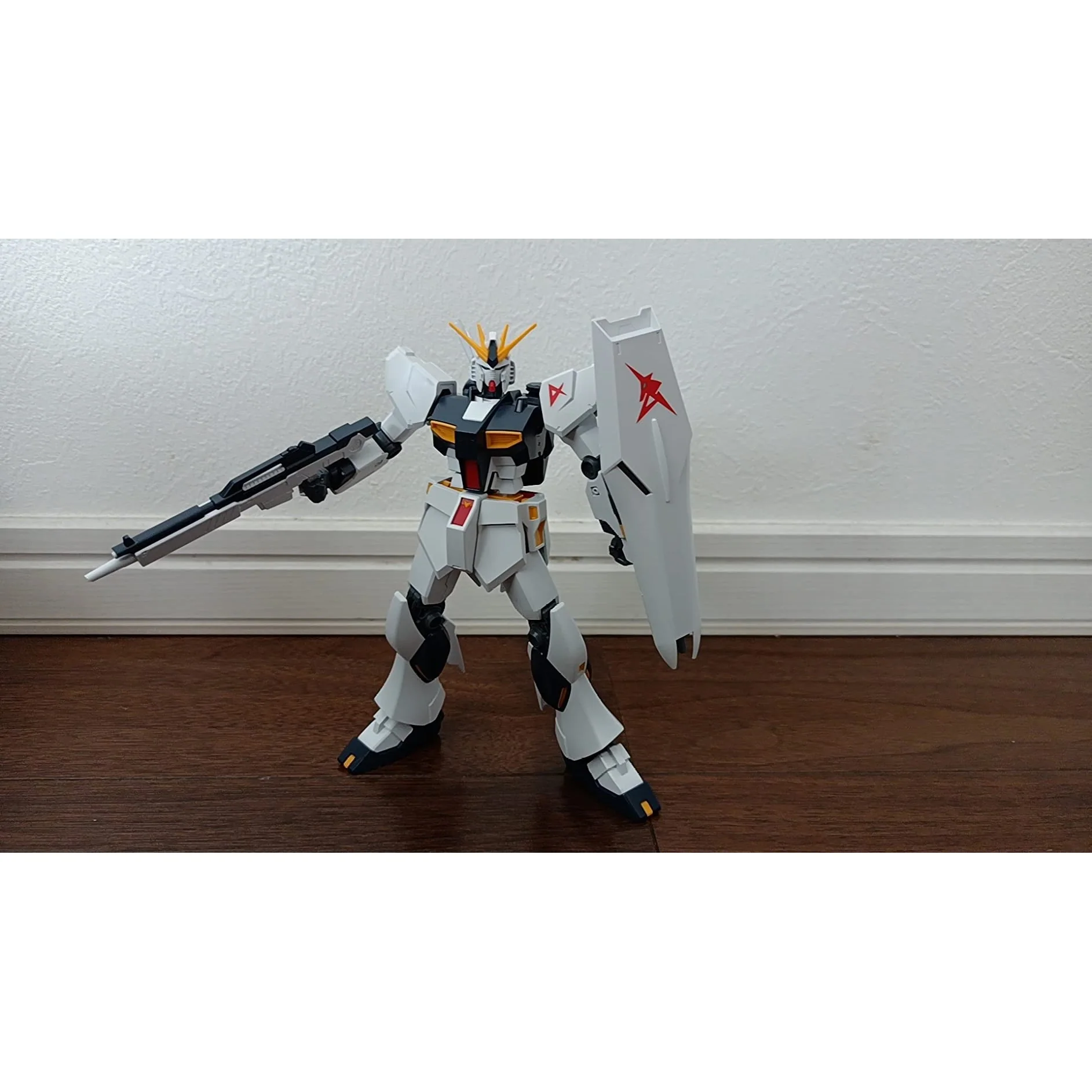 V Gundam 1/144 Plastic Model (Made in Japan) - Image 7