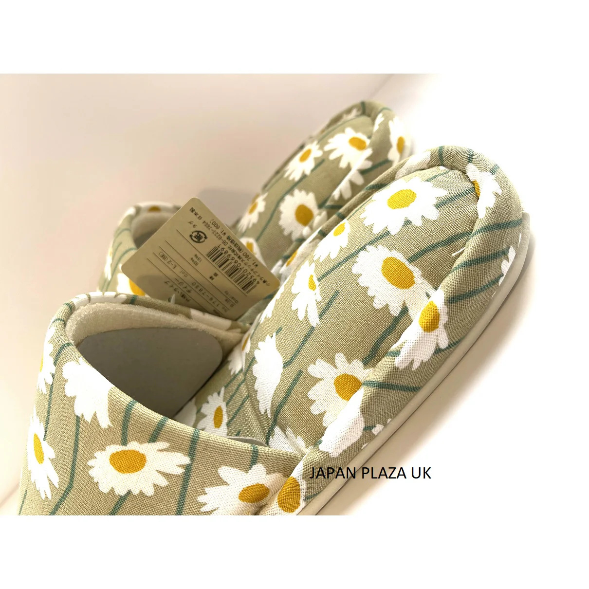 Woman Slippers with Daisy Pattern (Made in Japan) - Image 13