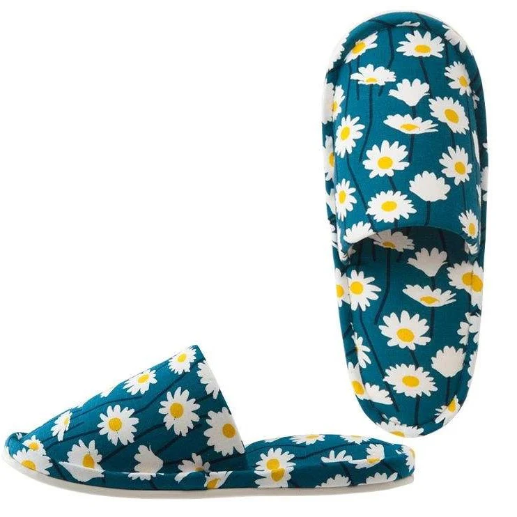 Woman Slippers with Daisy Pattern (Made in Japan) - Image 8