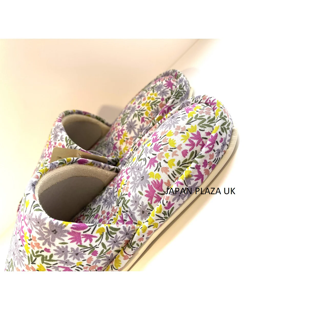Woman Slippers with Floral Pattern (Made in Japan) - Image 8