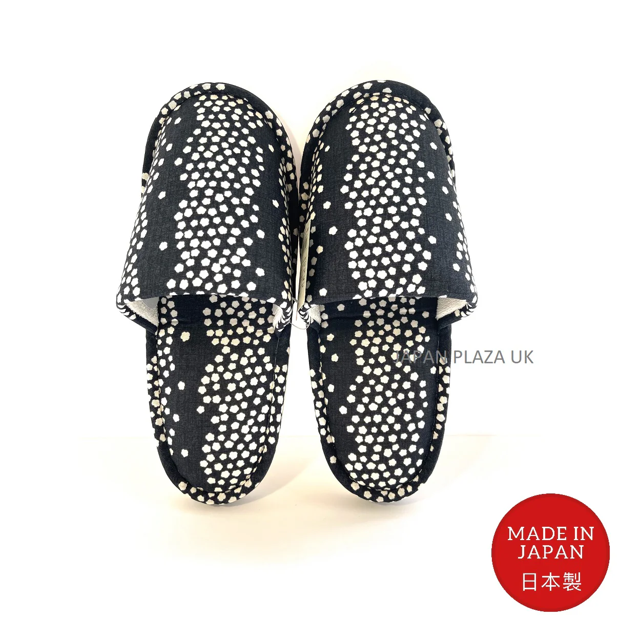 Woman Slippers with Star Pattern (Made in Japan) - Image 5