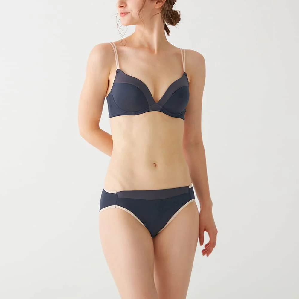 Women's Wireless Bra (Made in Japan) - Image 11